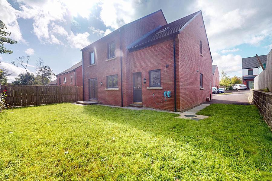 5 Drumgarrow Avenue