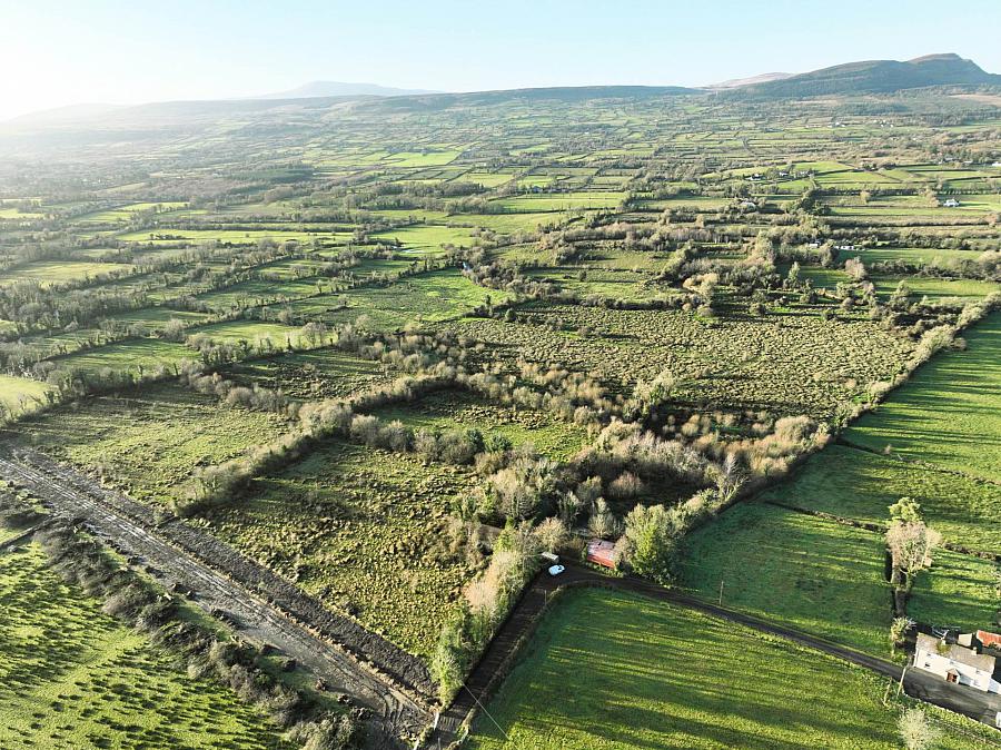 Located At Tirmonen, Gortoral Lane