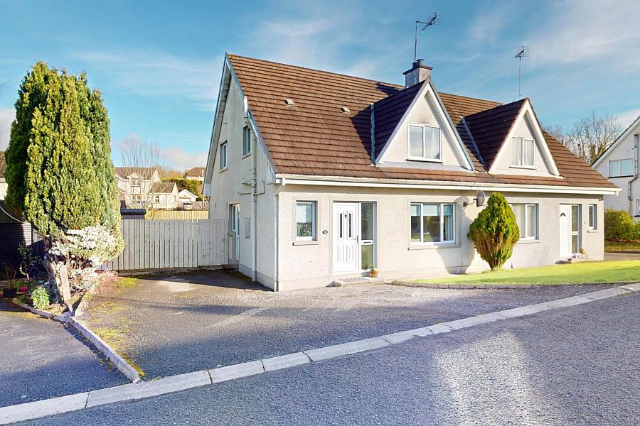 10 Killyvilly Court, Enniskillen, BT74 4DP