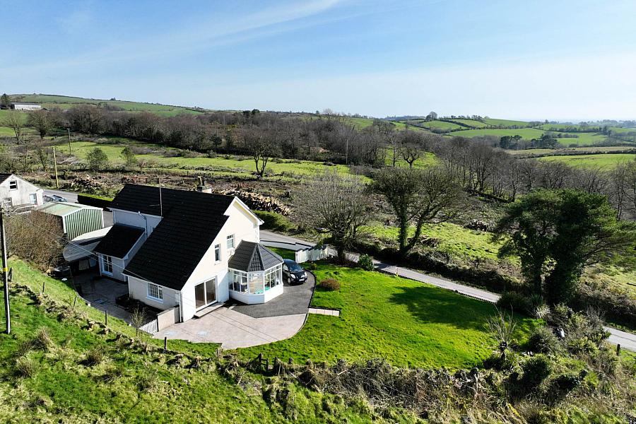 42 Topped Mountain Road