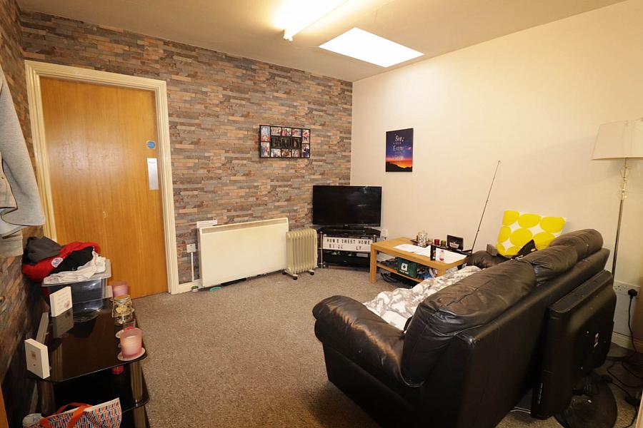 Apartment 3 Main Street