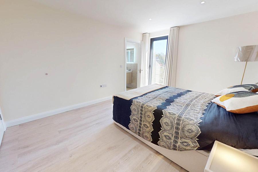 11 Derryad Lane