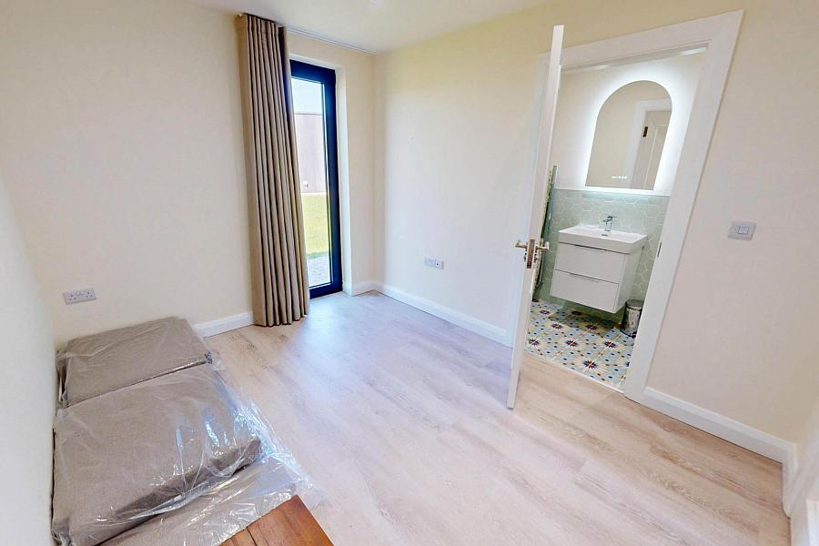 11 Derryad Lane