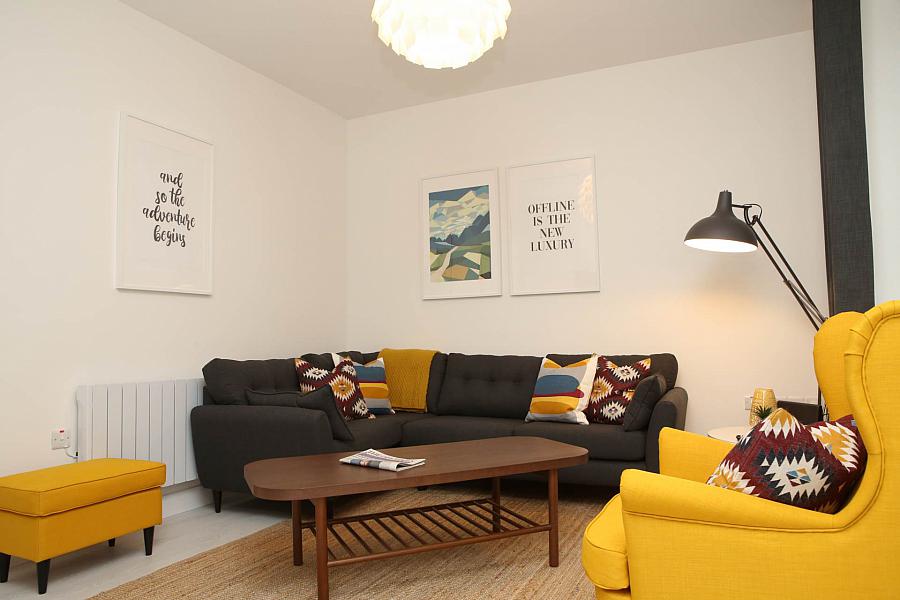 Apartment 2 - 11 East Bridge St