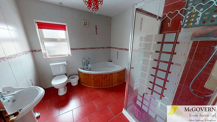 46 Drumbeggan Road