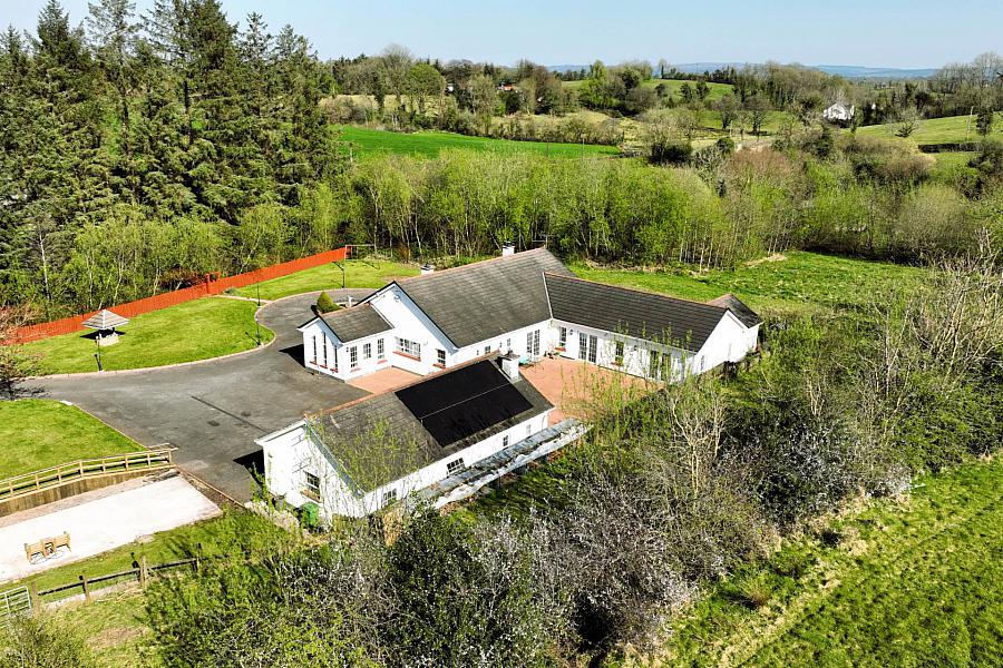 Woodsview Tullyreagh Road