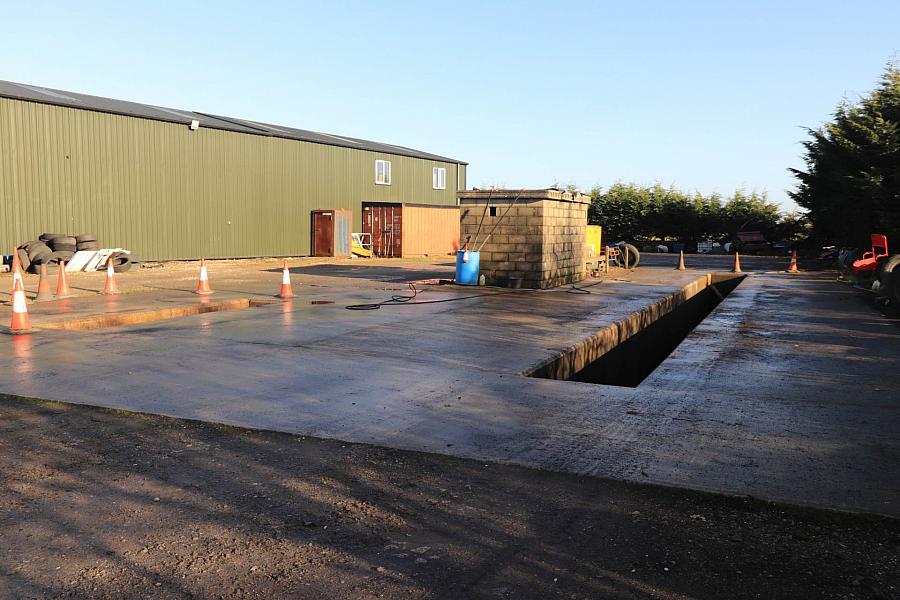 Commercial Unit And Yard Ballyconnell Road