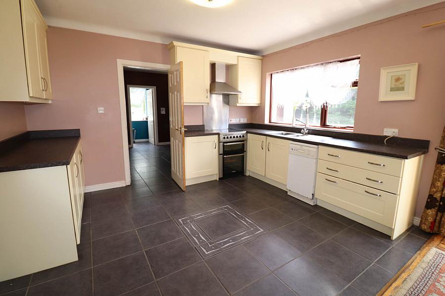 4 Silverhill Park