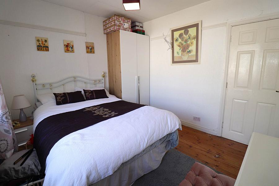 4 Silverhill Park