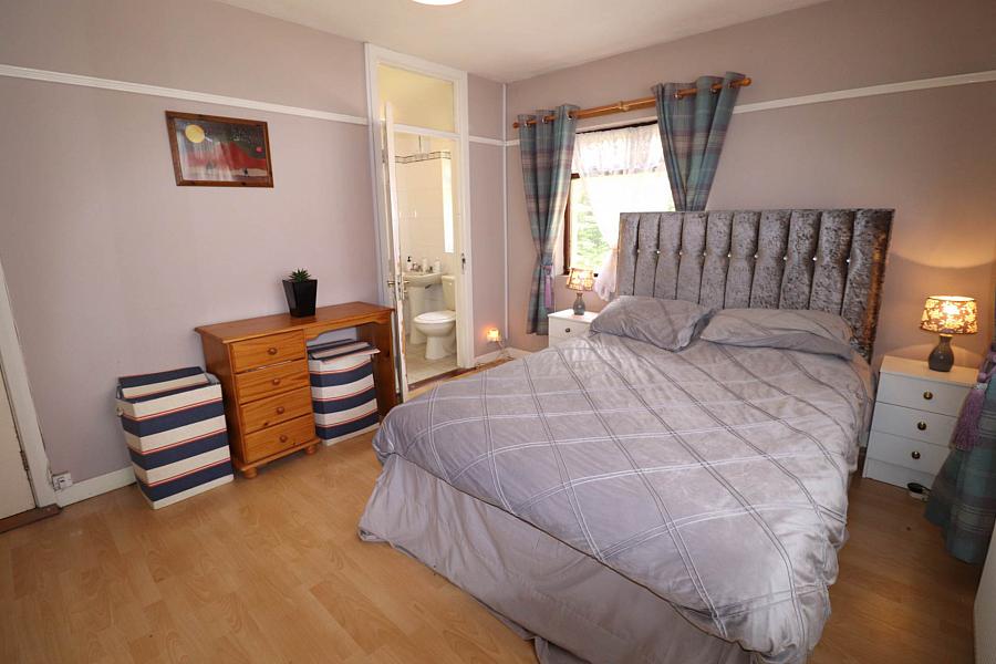 4 Silverhill Park