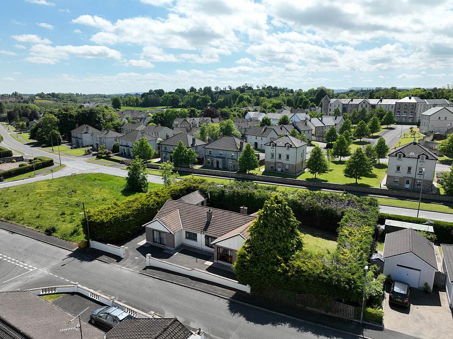 4 Silverhill Park