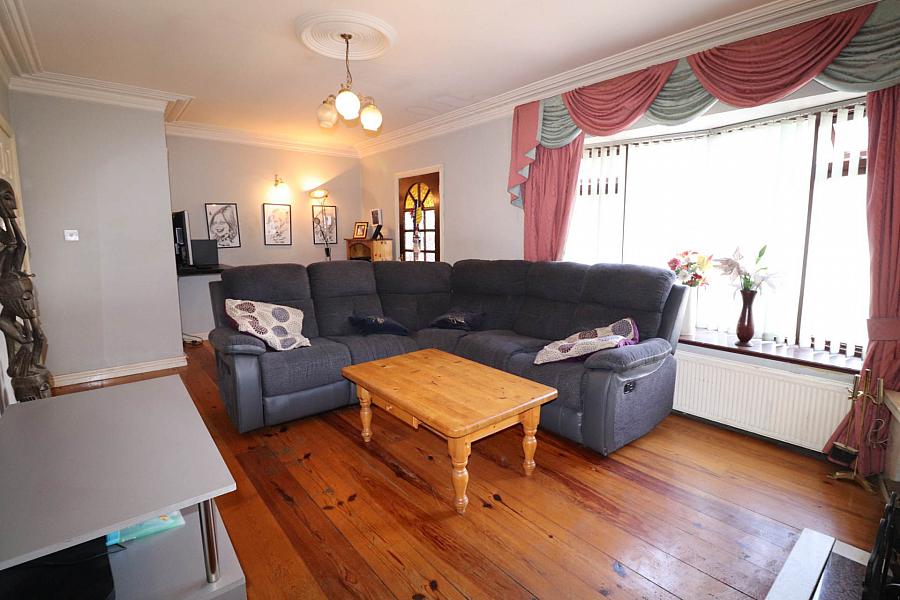 4 Silverhill Park