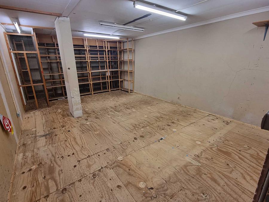 Former Dorothy Perkins High Street