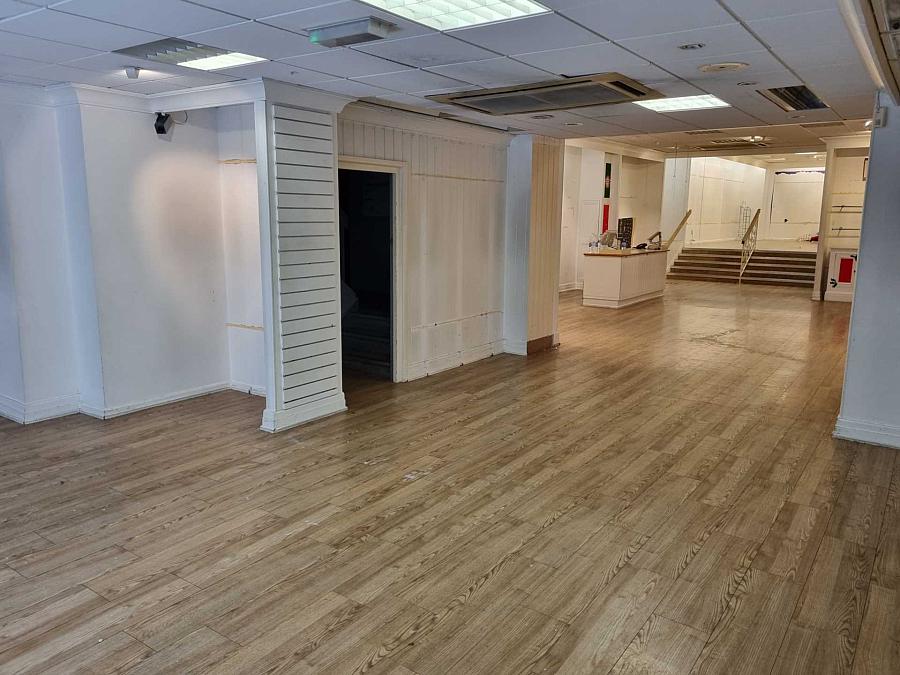 Former Dorothy Perkins High Street