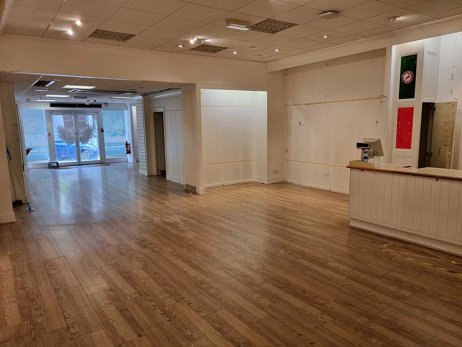 Former Dorothy Perkins High Street