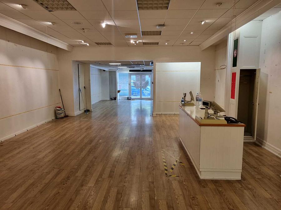 Former Dorothy Perkins High Street