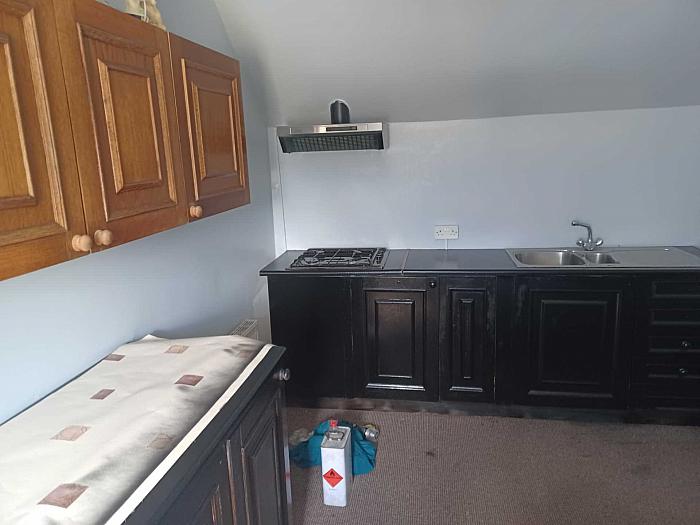 Tracey`s Garage And Shop Brollagh Road