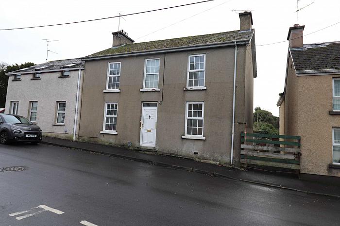 4 Castle Street