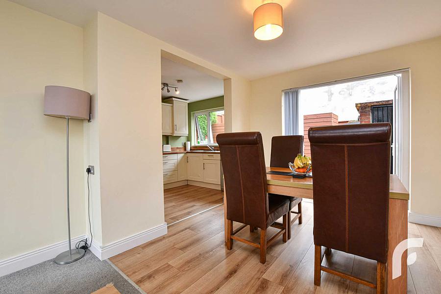 7 Pineview Gardens
