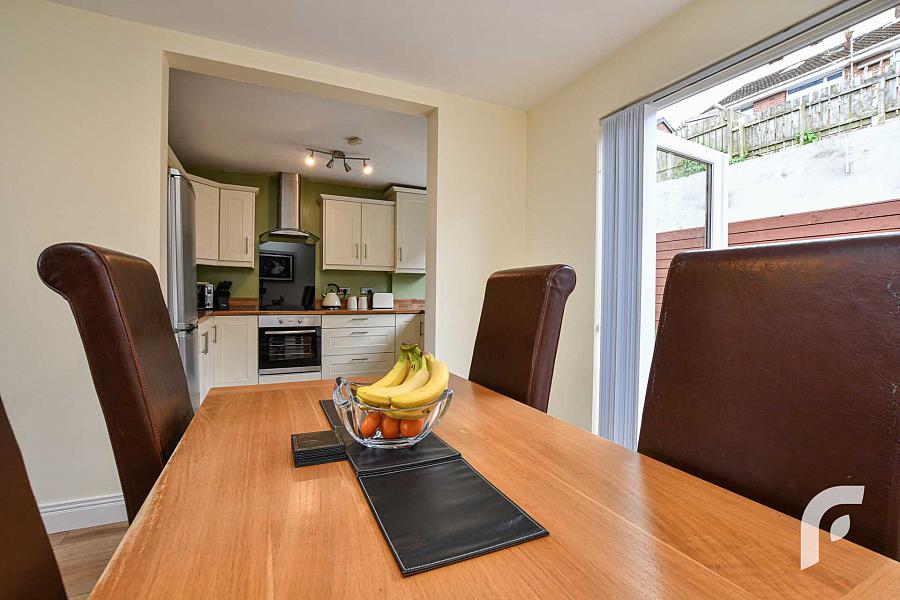 7 Pineview Gardens