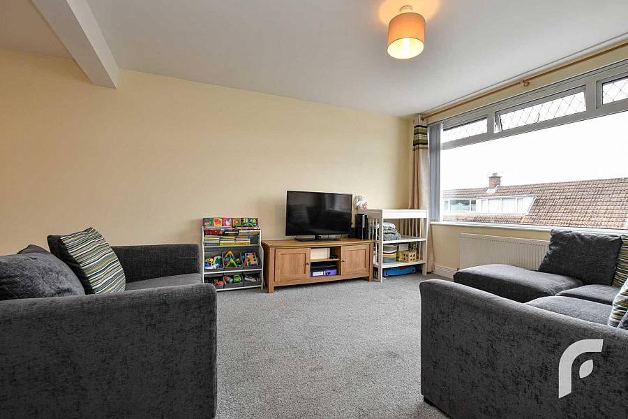 7 Pineview Gardens