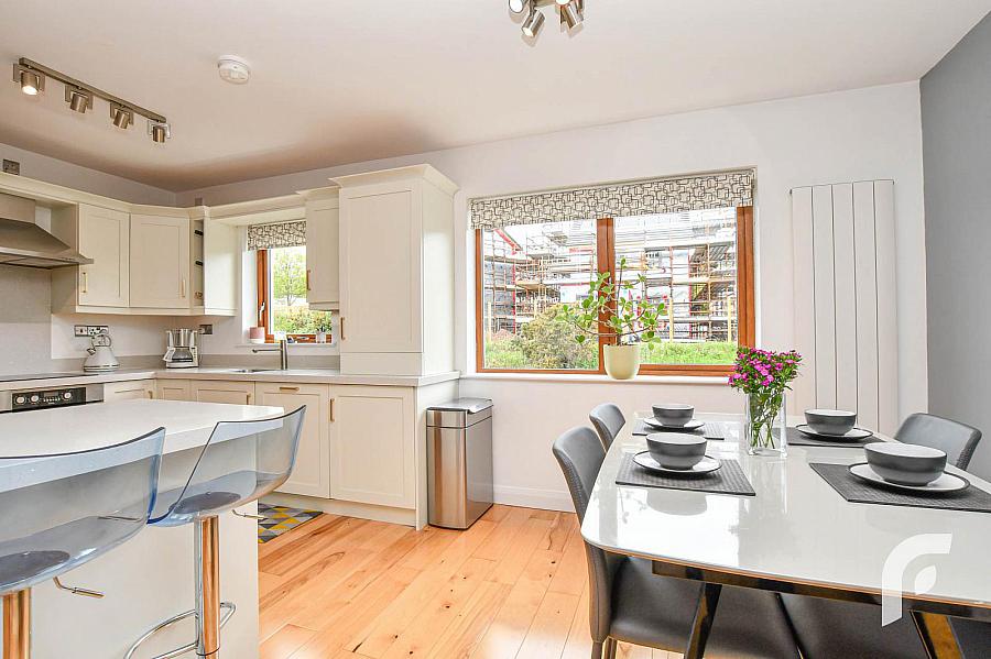 48 Farm Lodge Road