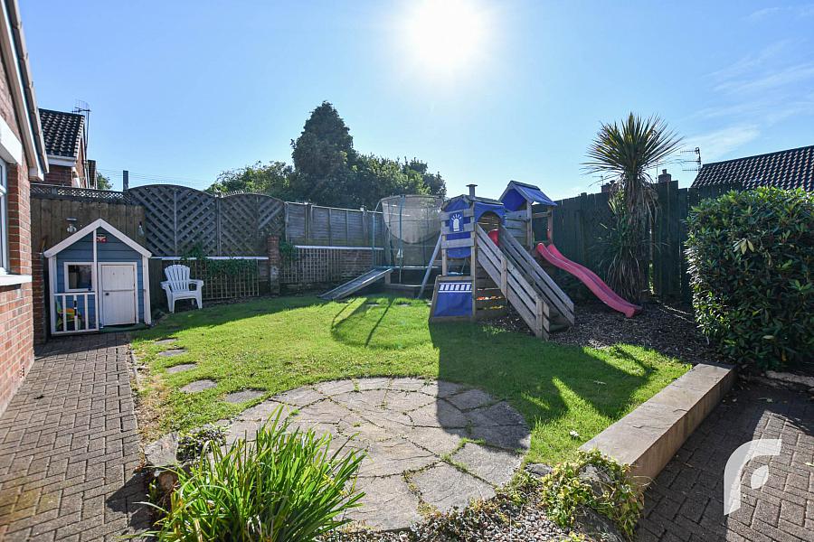 6 Kimberley Road