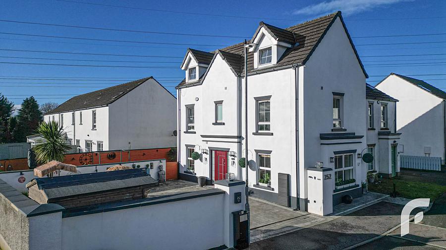 252 Larne Road,carrickfergus, BT38 9BN