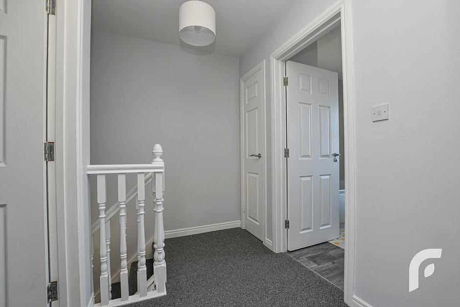 195 Blackthorn Rise