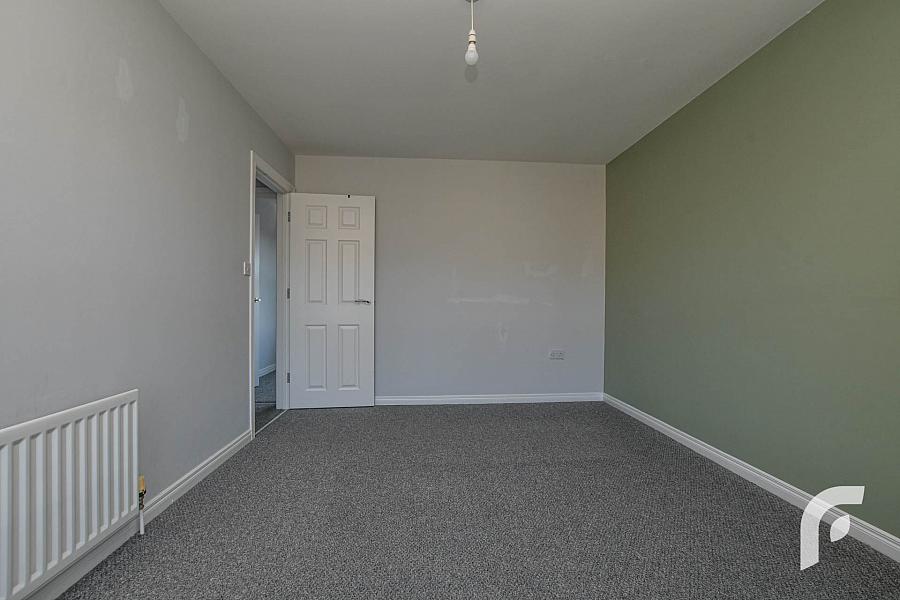 195 Blackthorn Rise