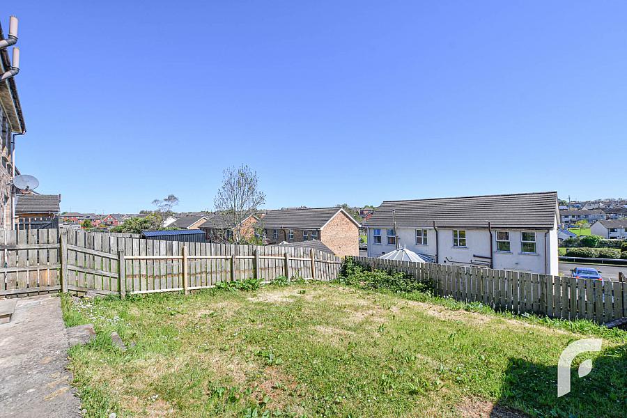 195 Blackthorn Rise