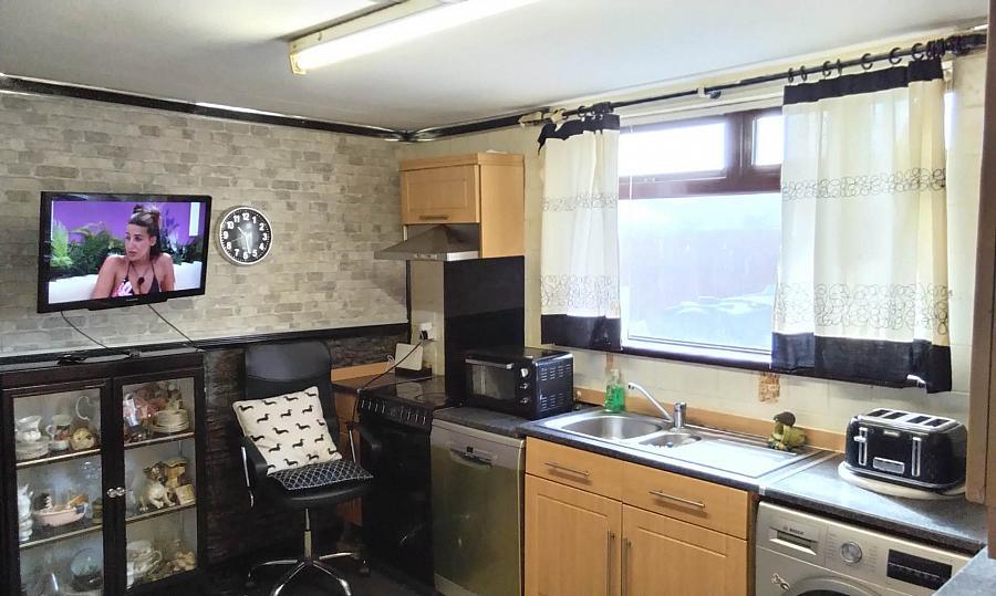 12 Ballyfore Road