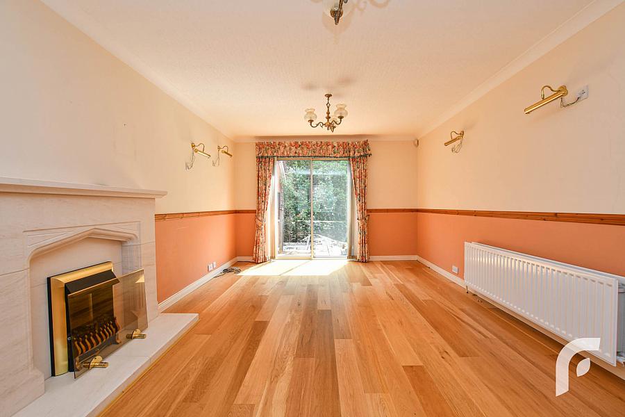 7 Jordanstown Heights