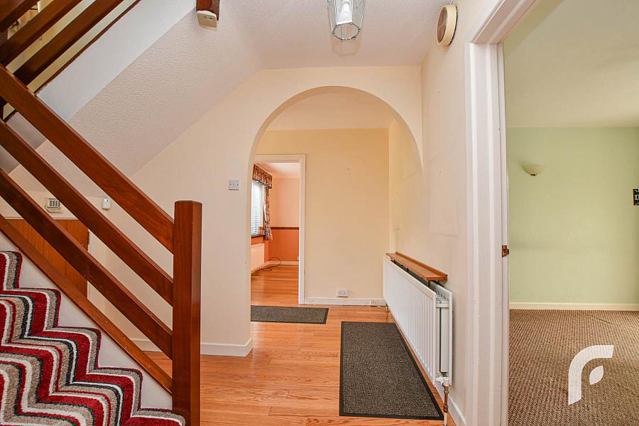7 Jordanstown Heights