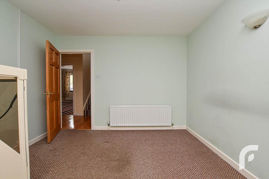 7 Jordanstown Heights