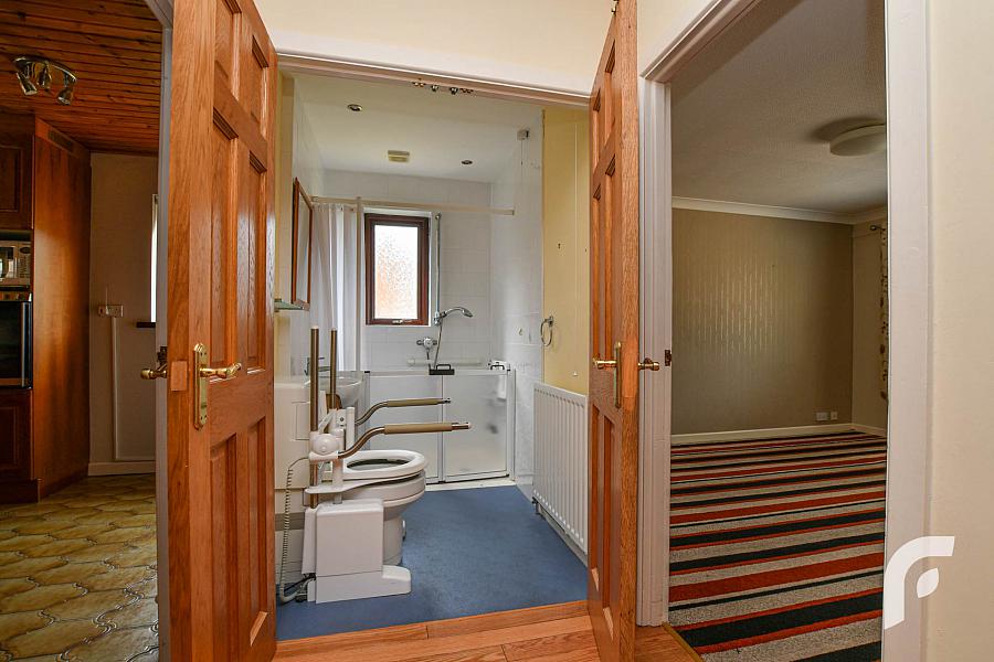 7 Jordanstown Heights