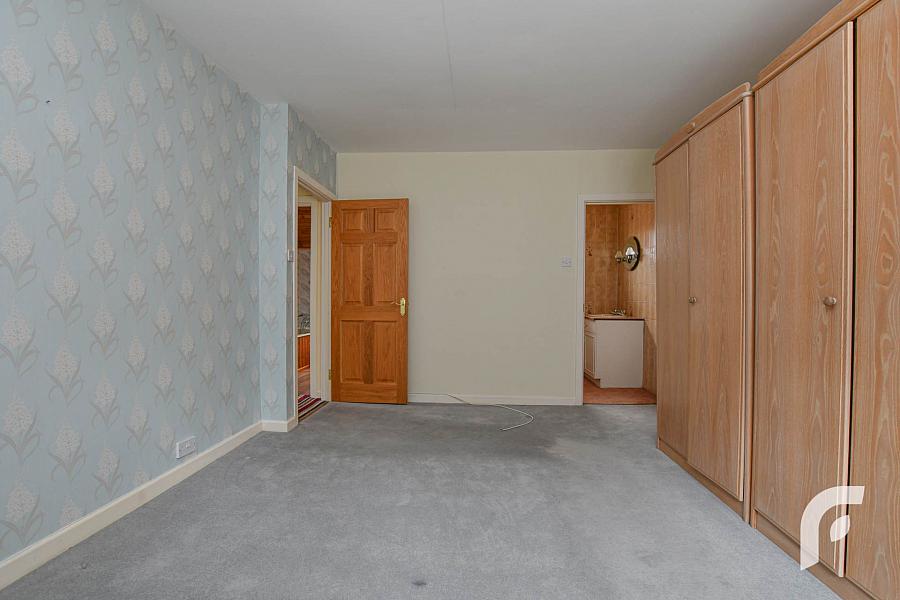 7 Jordanstown Heights