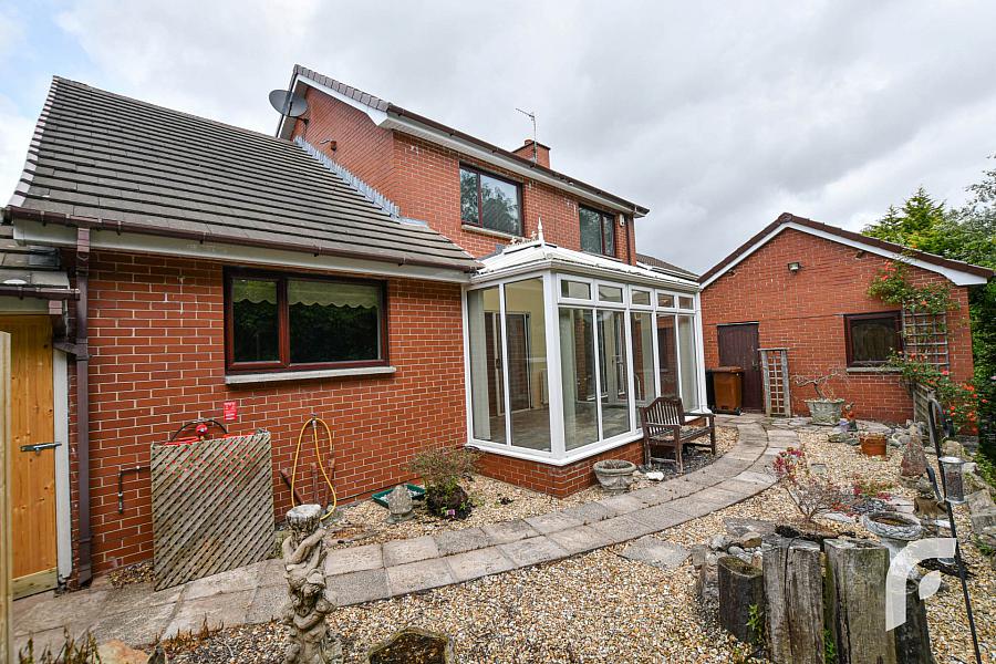 7 Jordanstown Heights