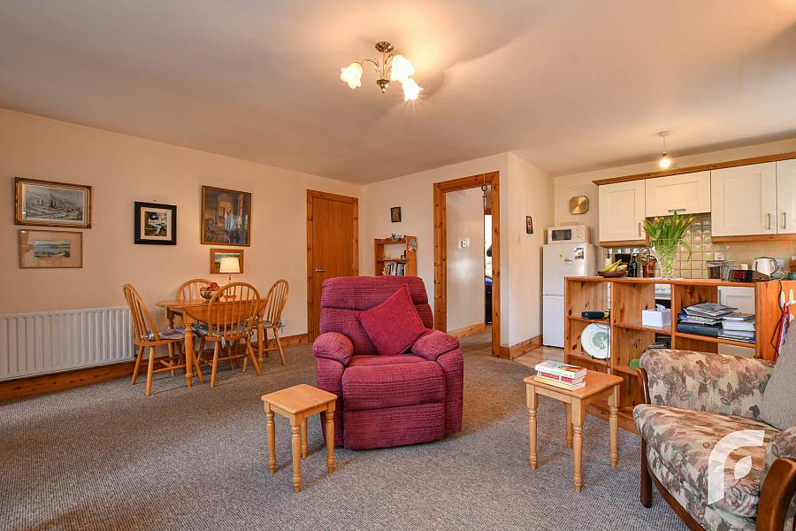 8 Ben Eden Court