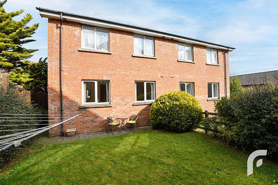 8 Ben Eden Court