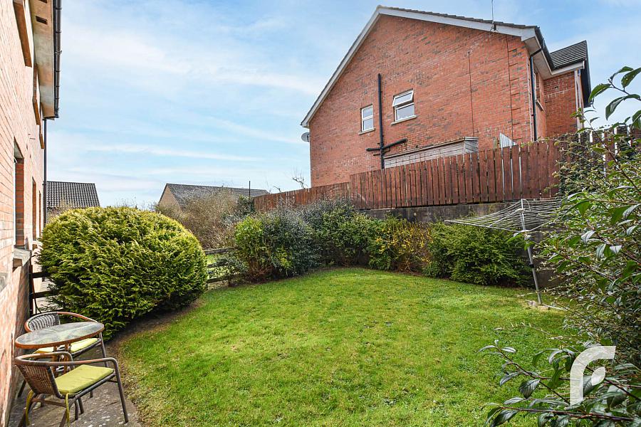 8 Ben Eden Court