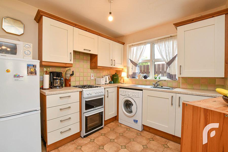 8 Ben Eden Court