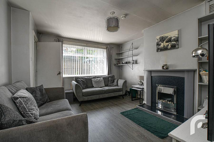 196 Lower Braniel Road