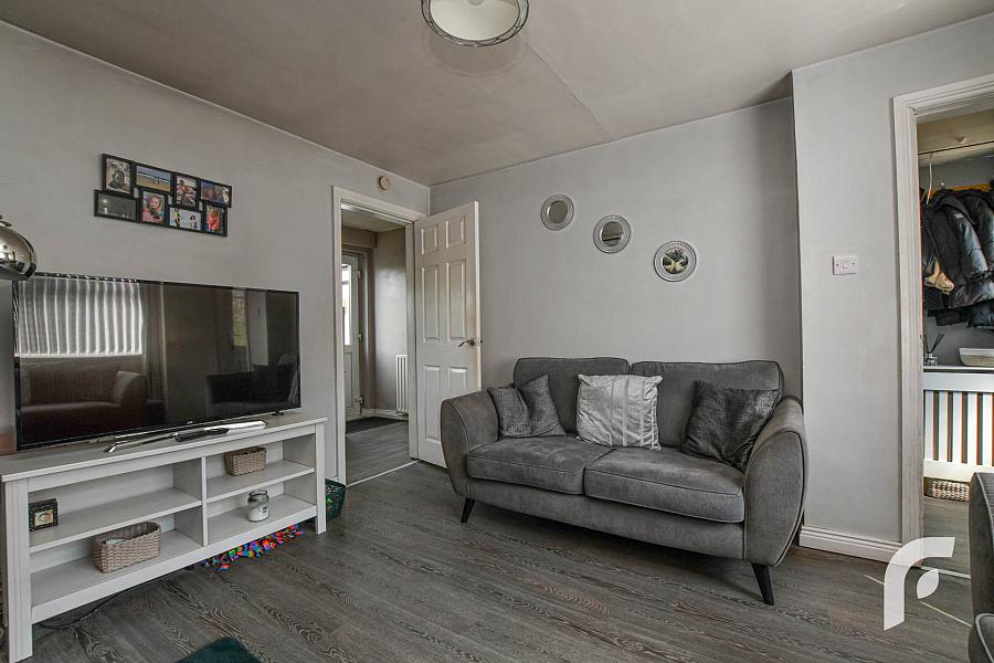 196 Lower Braniel Road