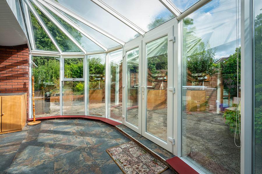 17 Cooleen Park