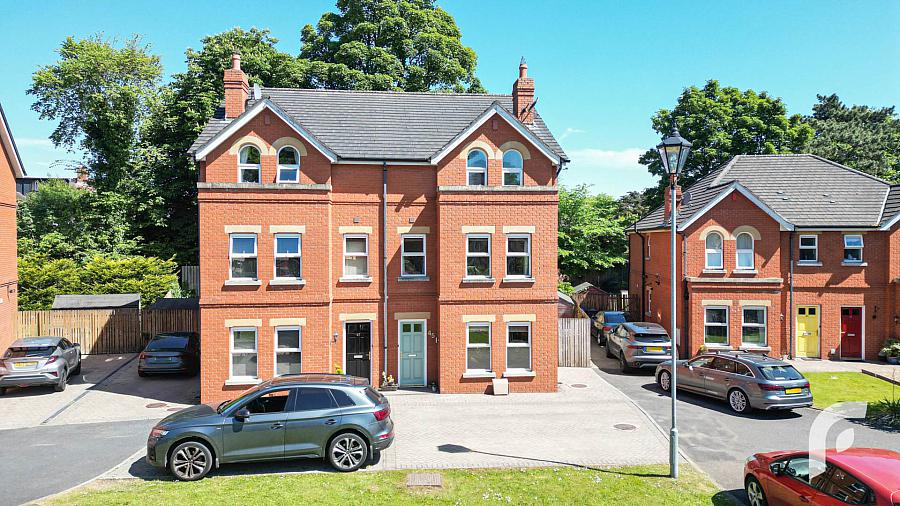 45 Fortwilliam Demesne