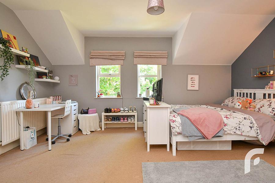 45 Fortwilliam Demesne