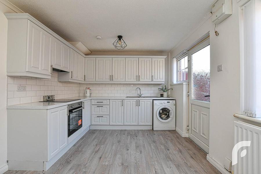 11 Abbeyville Gardens