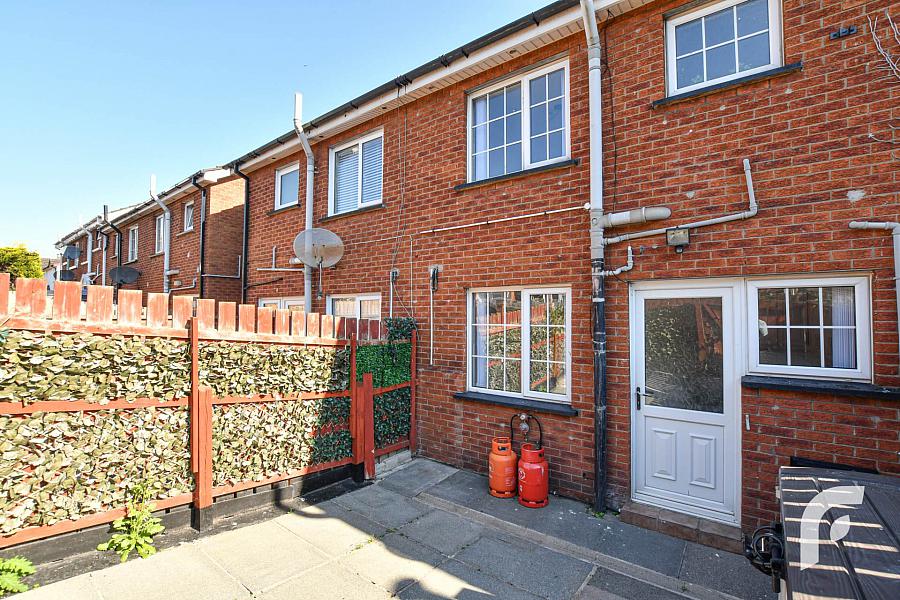 11 Abbeyville Gardens