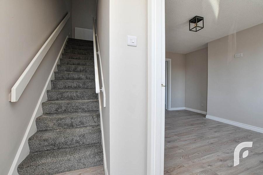 11 Abbeyville Gardens